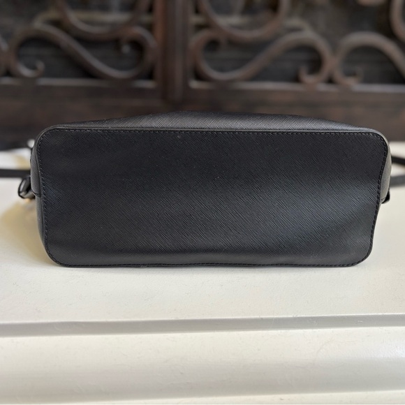 Michael Kors Leather Cindy Large Backpack - Picture 6 of 7